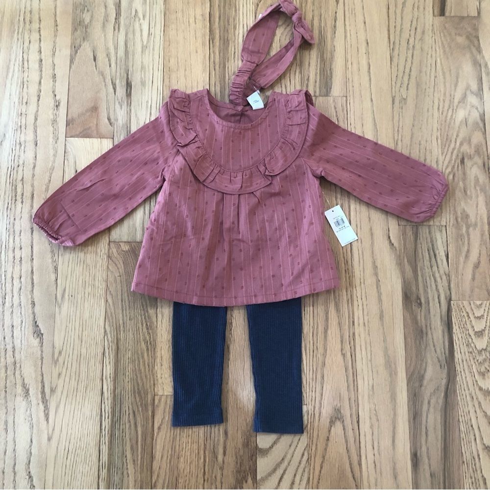 Old Navy Outfit 18-24 months